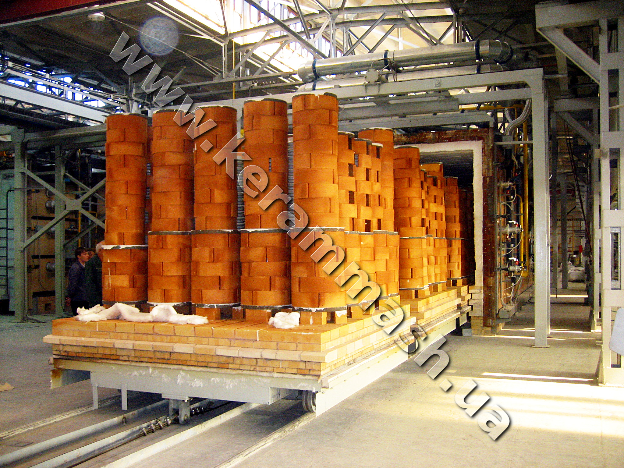 Промышленная камерная печь для обжига крупногабаритных изоляторов